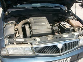 Lancia Delta 1998-thumb-7