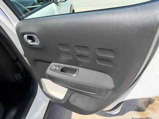 Citroen C3 2020 1.2cc 110hp PureTech/ Automatic-Navi-Camera/-thumb-37