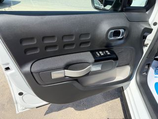 Citroen C3 2020 1.2cc 110hp PureTech/ Automatic-Navi-Camera/-thumb-34