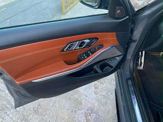 Bmw 330 2021 M performance plugin hybrid-thumb-21