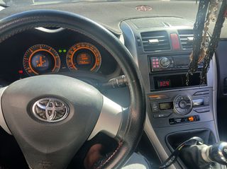 Toyota Auris 2009 1.4 D-4D