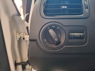 Volkswagen Polo 2010 1.2 TSI 105 PS-thumb-15