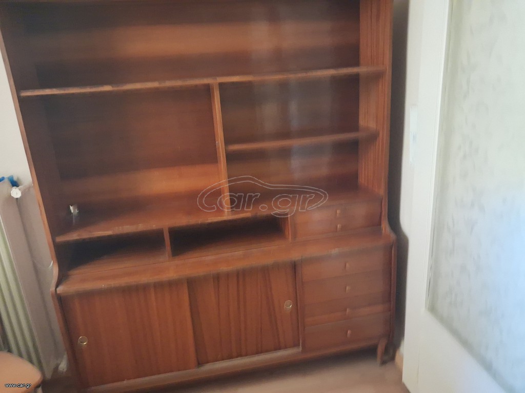 Βιβλιοθηκη ξυλινη