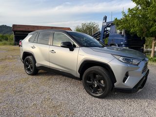 Toyota RAV 4 2021-thumb-3