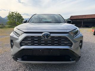 Toyota RAV 4 2021-thumb-8