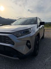 Toyota RAV 4 2021-thumb-9