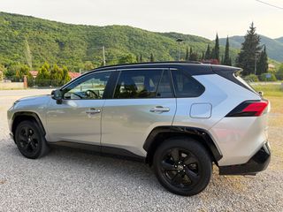 Toyota RAV 4 2021-thumb-11