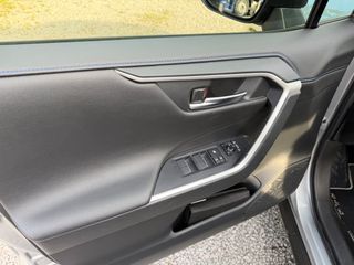 Toyota RAV 4 2021-thumb-33