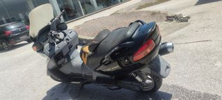Suzuki Burgman 650 2004-thumb-2