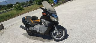 Suzuki Burgman 650 2004-thumb-4