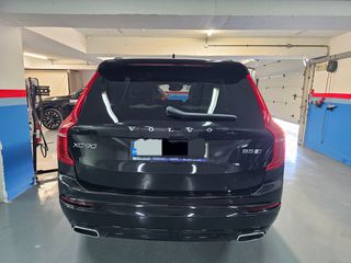 Volvo XC 90 2021 D5 AWD R DESIGNS 7 SEATS 235 HP-thumb-4