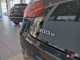 Mercedes-Benz GLC 300 2021 / COUPE / GLC 300 E / 9G TRONIC / 4MATIC-thumb-61