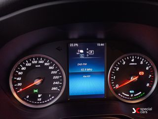 Mercedes-Benz GLC 300 2021 / COUPE / GLC 300 E / 9G TRONIC / 4MATIC-thumb-34