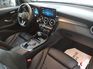 Mercedes-Benz GLC 300 2021 / COUPE / GLC 300 E / 9G TRONIC / 4MATIC-thumb-17
