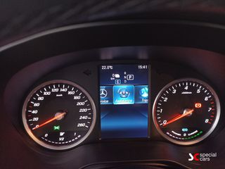 Mercedes-Benz GLC 300 2021 / COUPE / GLC 300 E / 9G TRONIC / 4MATIC-thumb-23