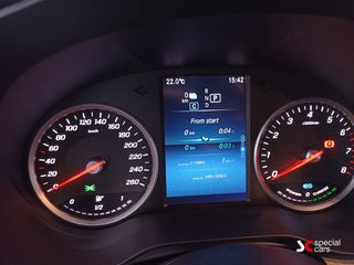 Mercedes-Benz GLC 300 2021 / COUPE / GLC 300 E / 9G TRONIC / 4MATIC-thumb-27