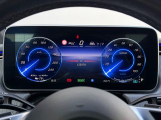 Mercedes-Benz EQE 2023 350  Electric Art-thumb-9