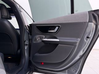Mercedes-Benz EQE 2023 350  Electric Art-thumb-41