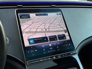Mercedes-Benz EQE 2023 350  Electric Art-thumb-28