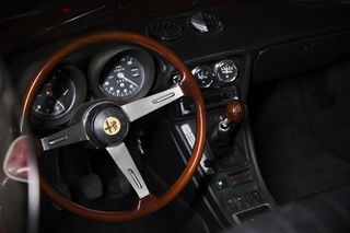 Alfa Romeo Spider 1985-thumb-5