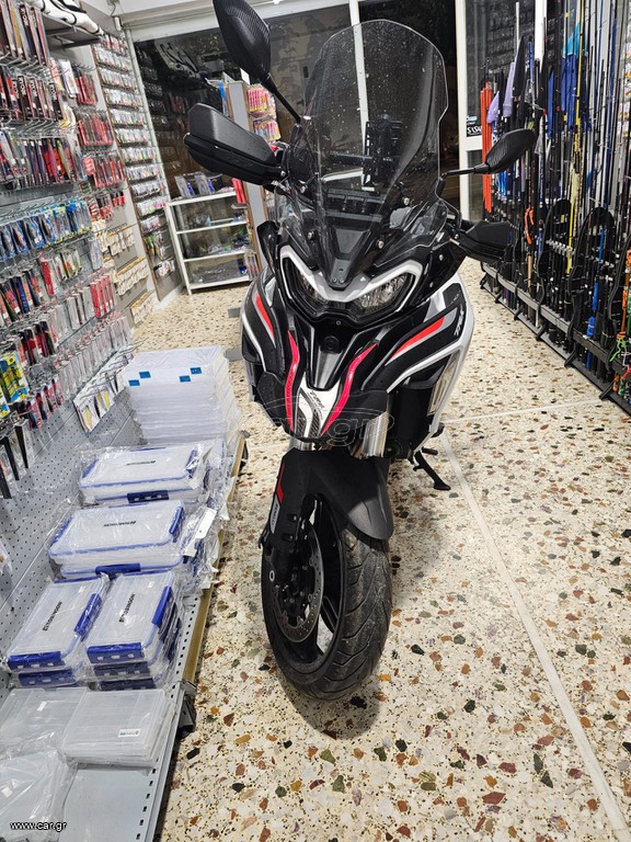 Benelli TRK 702 2025 Trk