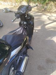 Honda SH 300 2017-thumb-2