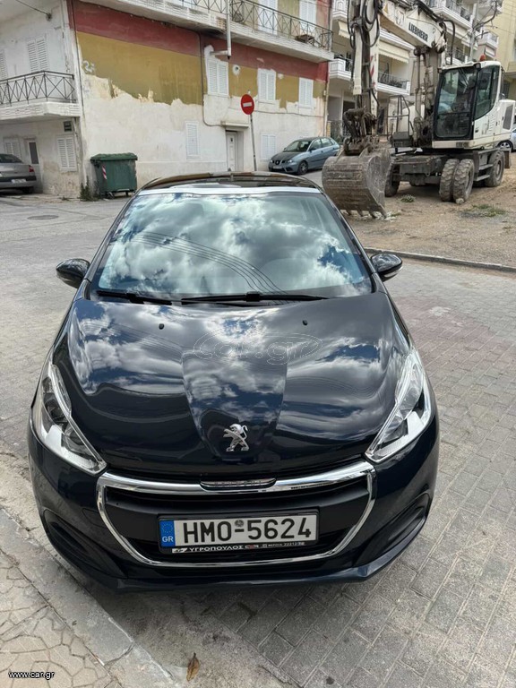 Peugeot 208 2016