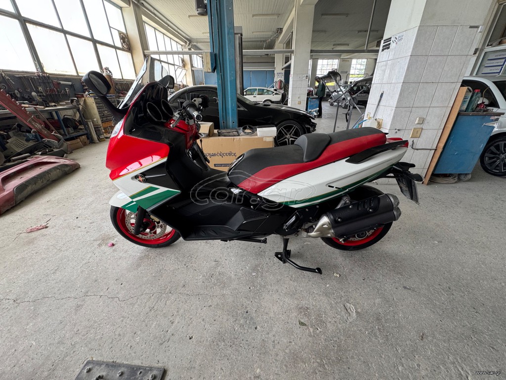 Gilera GP 800 2009 Anniversary