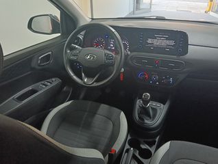 Hyundai i 10 2020 PREMIUM PLUS BI TONE-thumb-38