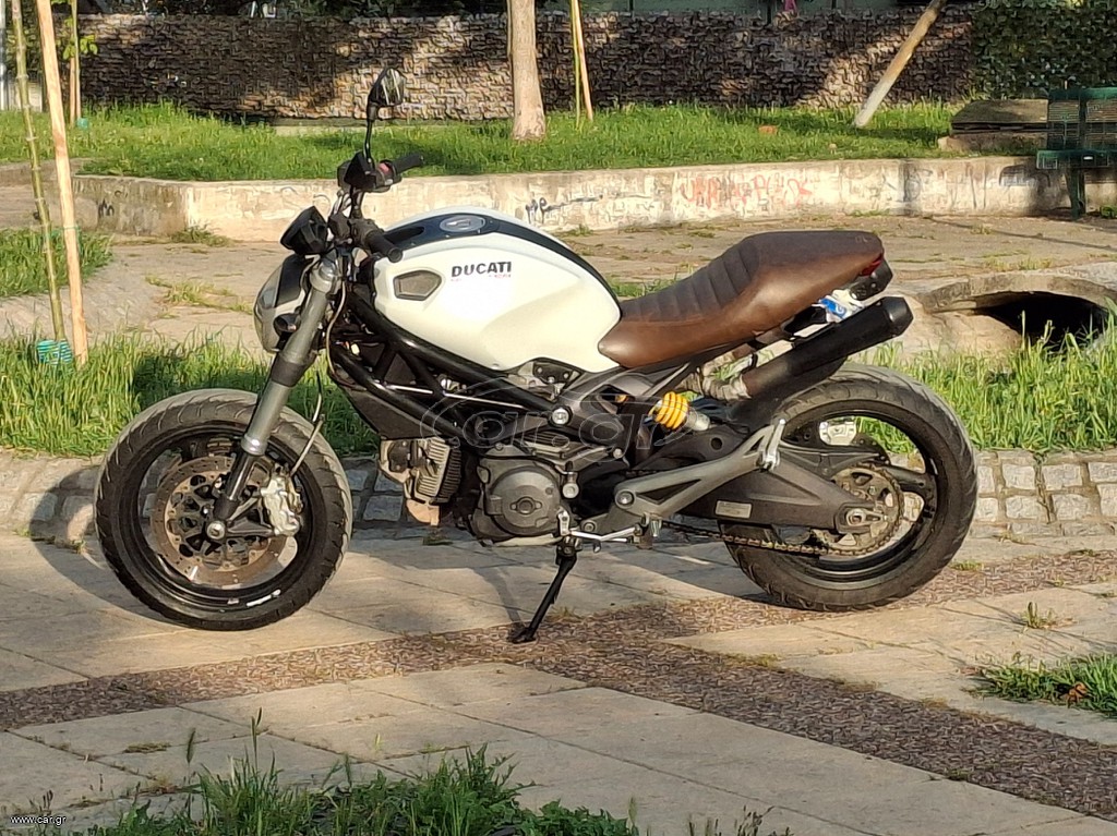 Ducati Monster 696 2008