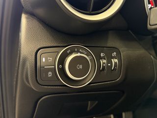 Alfa Romeo Giulia 2022 VELOCE Q4 - VENERIS MOTORS-thumb-40