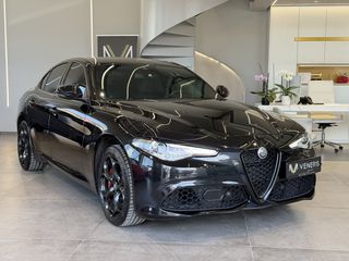 Alfa Romeo Giulia 2022 VELOCE Q4 - VENERIS MOTORS-thumb-11
