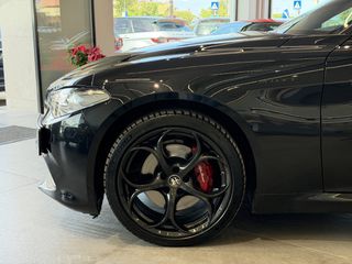 Alfa Romeo Giulia 2022 VELOCE Q4 - VENERIS MOTORS-thumb-19
