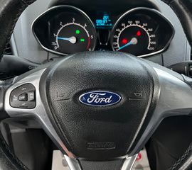 Ford EcoSport 2018 Diesel-thumb-15