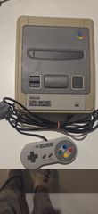 Nintendo Super Nintendo SNES PAL + 4 παιχνίδια + χειριστήριο