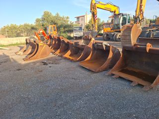 Κουβάδες Liebherr 2022