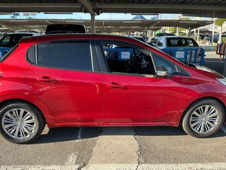 Peugeot 208 2019-thumb-3
