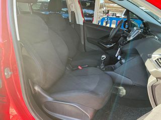 Peugeot 208 2019-thumb-10