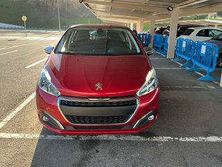 Peugeot 208 2019-thumb-1