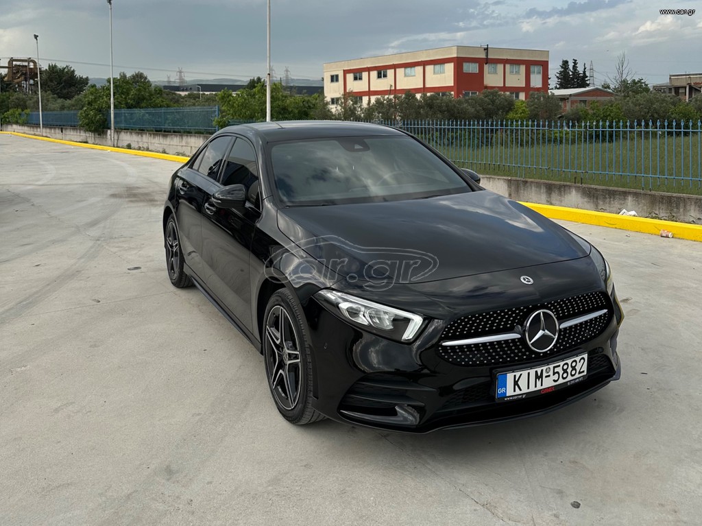 Mercedes-Benz A 250 2022 AMG LINE-AMBIENT-ALCANTARA-LED
