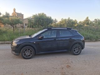 Citroen C4 Cactus 2015-thumb-1