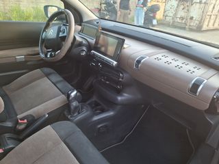 Citroen C4 Cactus 2015-thumb-11