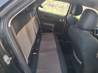 Citroen C4 Cactus 2015-thumb-12