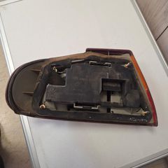 ΦΑΝΑΡΙ ΠΙΣΩ ΔΕΞΙ FORD MONDEO 93-96 4D