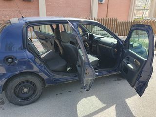 Renault Clio 2005 CLIO 1.2-thumb-7