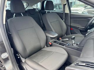 Ford Focus 2016 1.5 TDCi 120PS-thumb-21