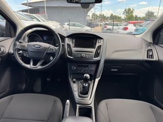 Ford Focus 2016 1.5 TDCi 120PS-thumb-12