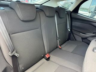 Ford Focus 2016 1.5 TDCi 120PS-thumb-24