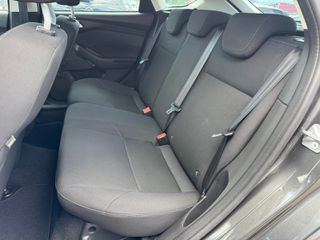 Ford Focus 2016 1.5 TDCi 120PS-thumb-26