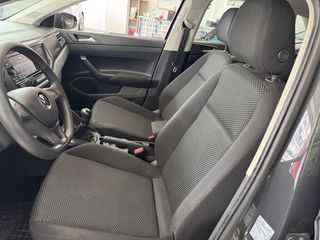 Volkswagen Polo 2021-thumb-15
